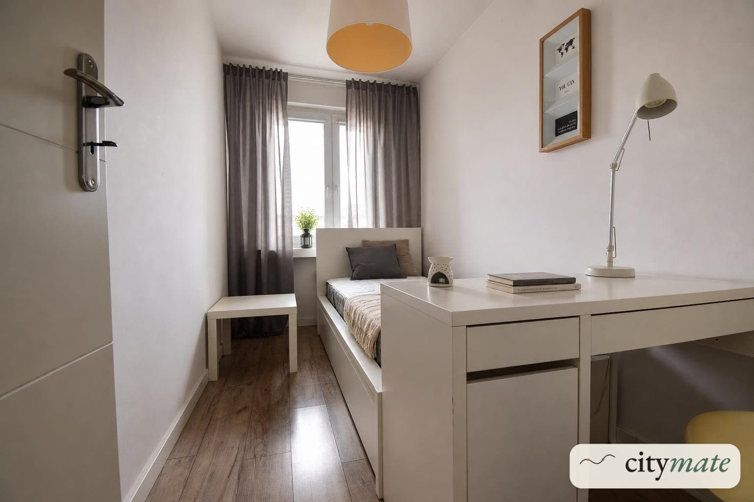 Room next to the estate's gym