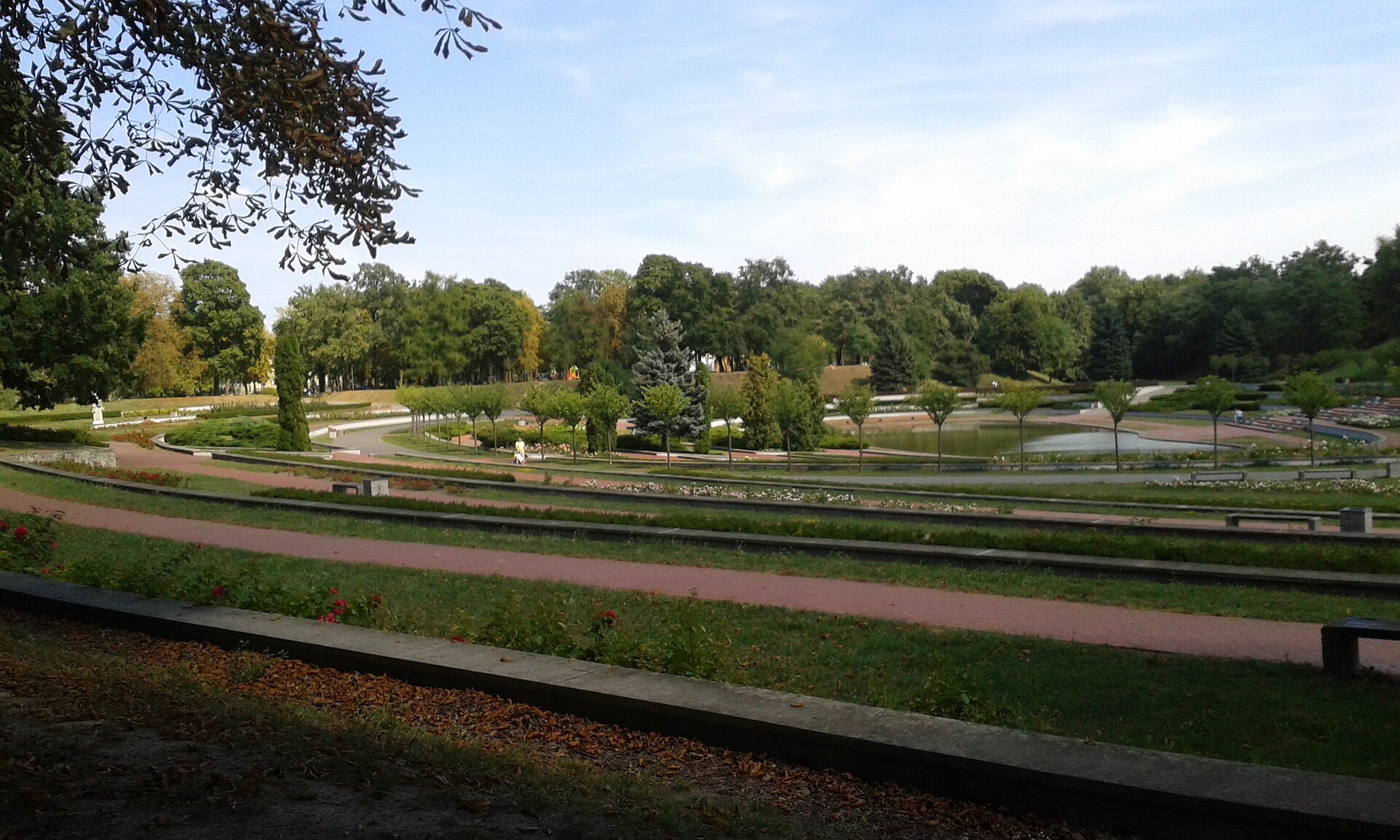 The rose garden in Citadel Park by Winogrady